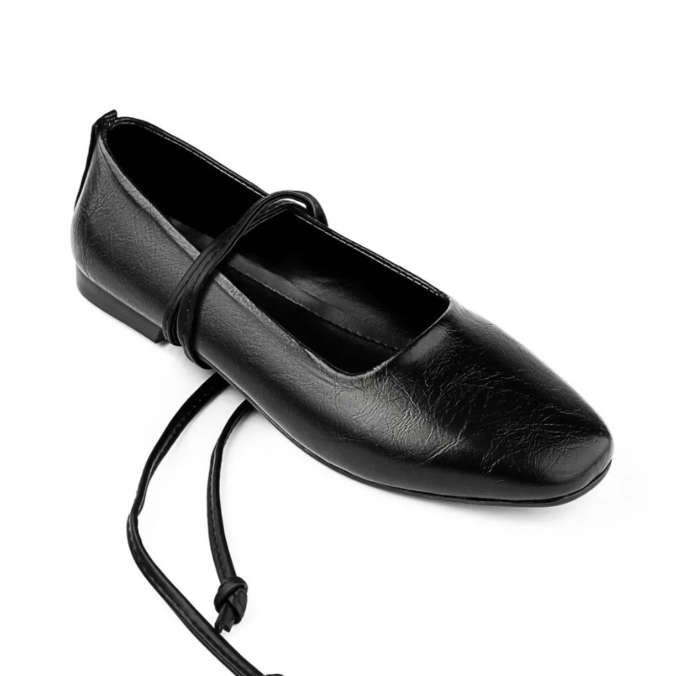 BAILATIRA SCRUNCHED BLACK FLATS