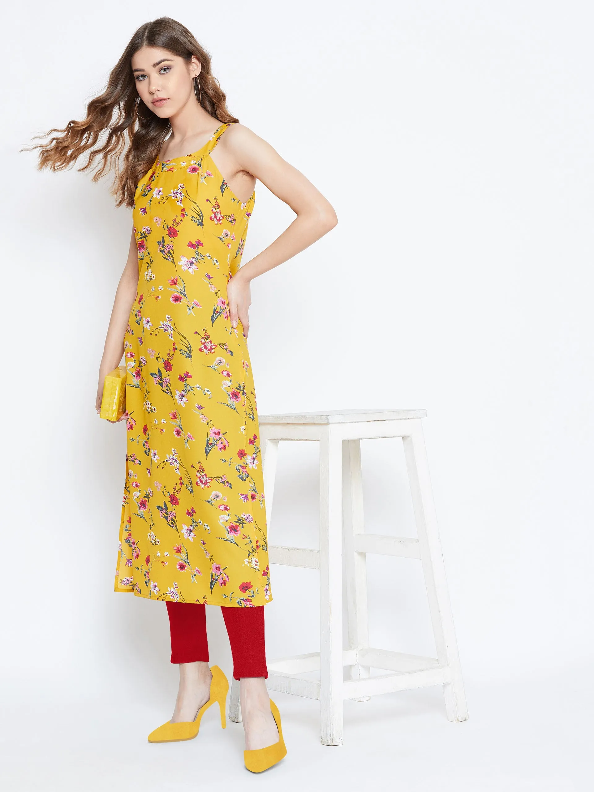 Berrylush Women Yellow Floral Print Sleeveless Straight Kurta