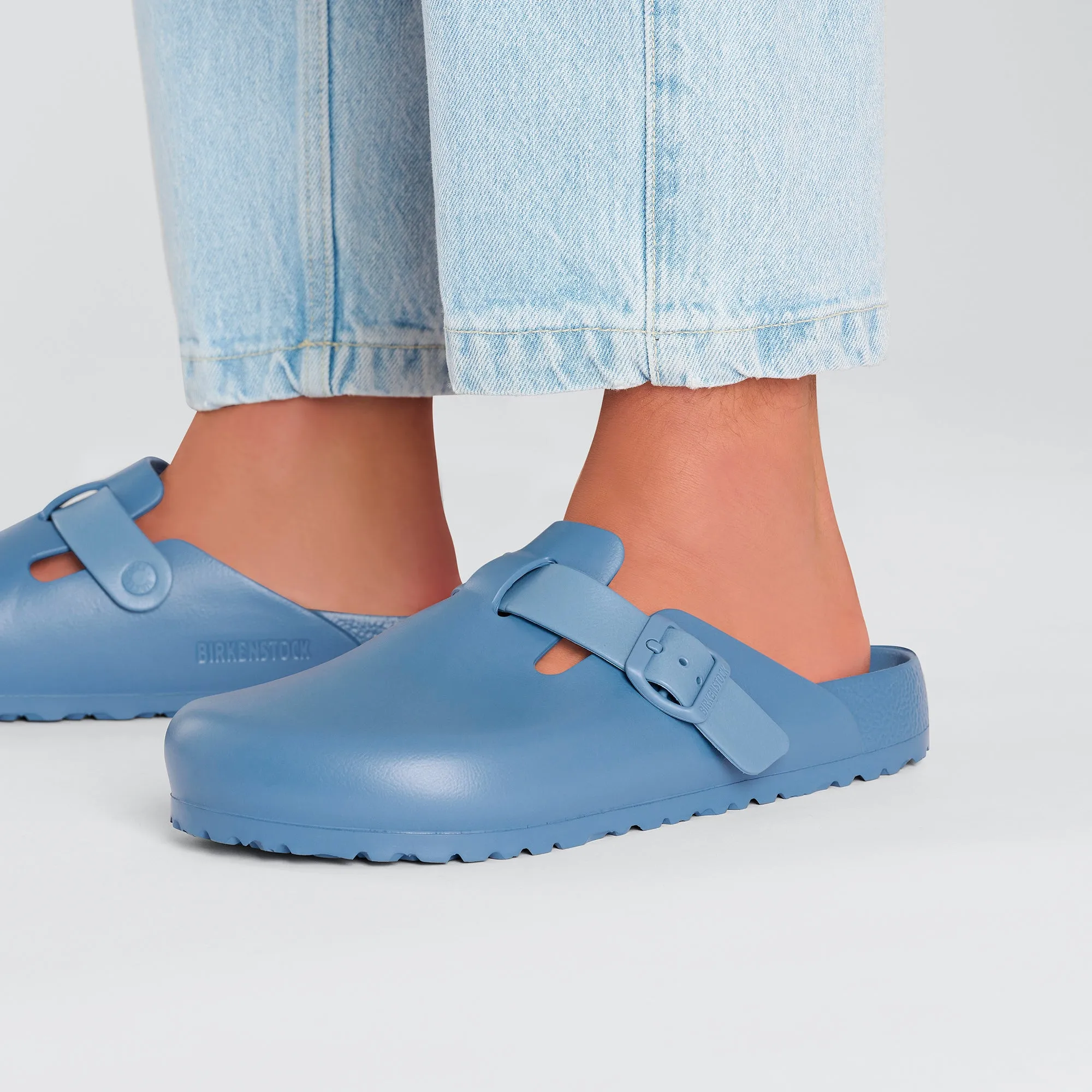 BIRKENSTOCK BOSTON ESSENTIALS NARROW FIT IN ELEMENTAL BLUE