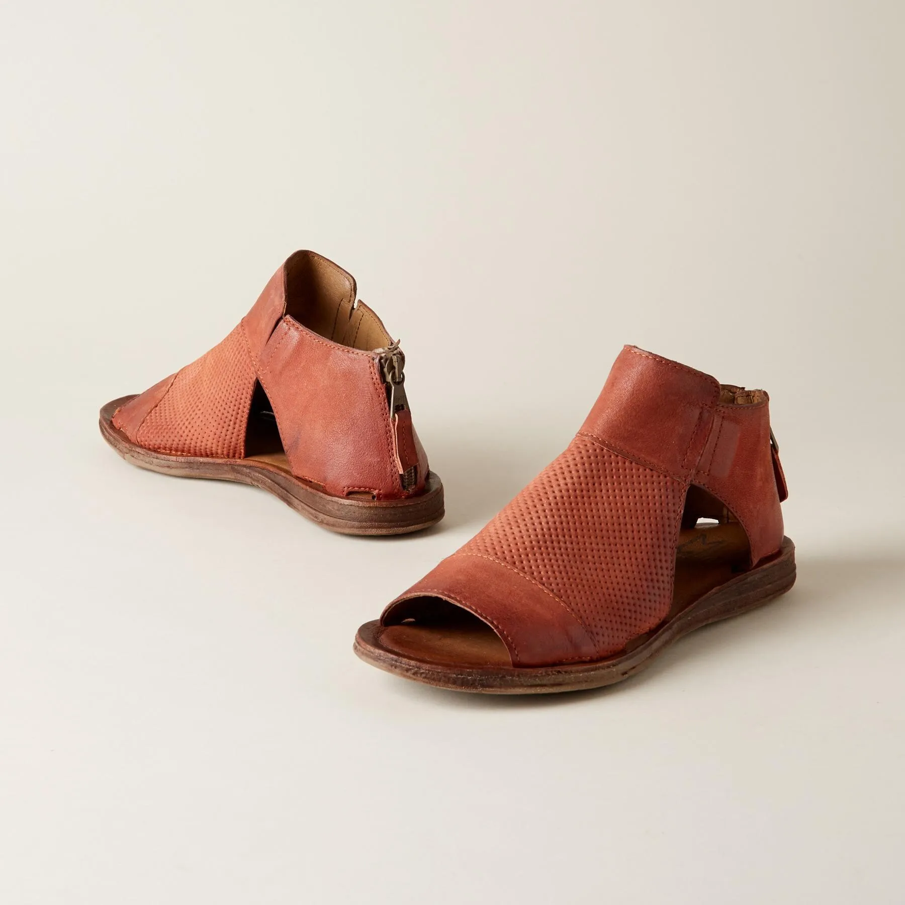 Fillmore Sandals