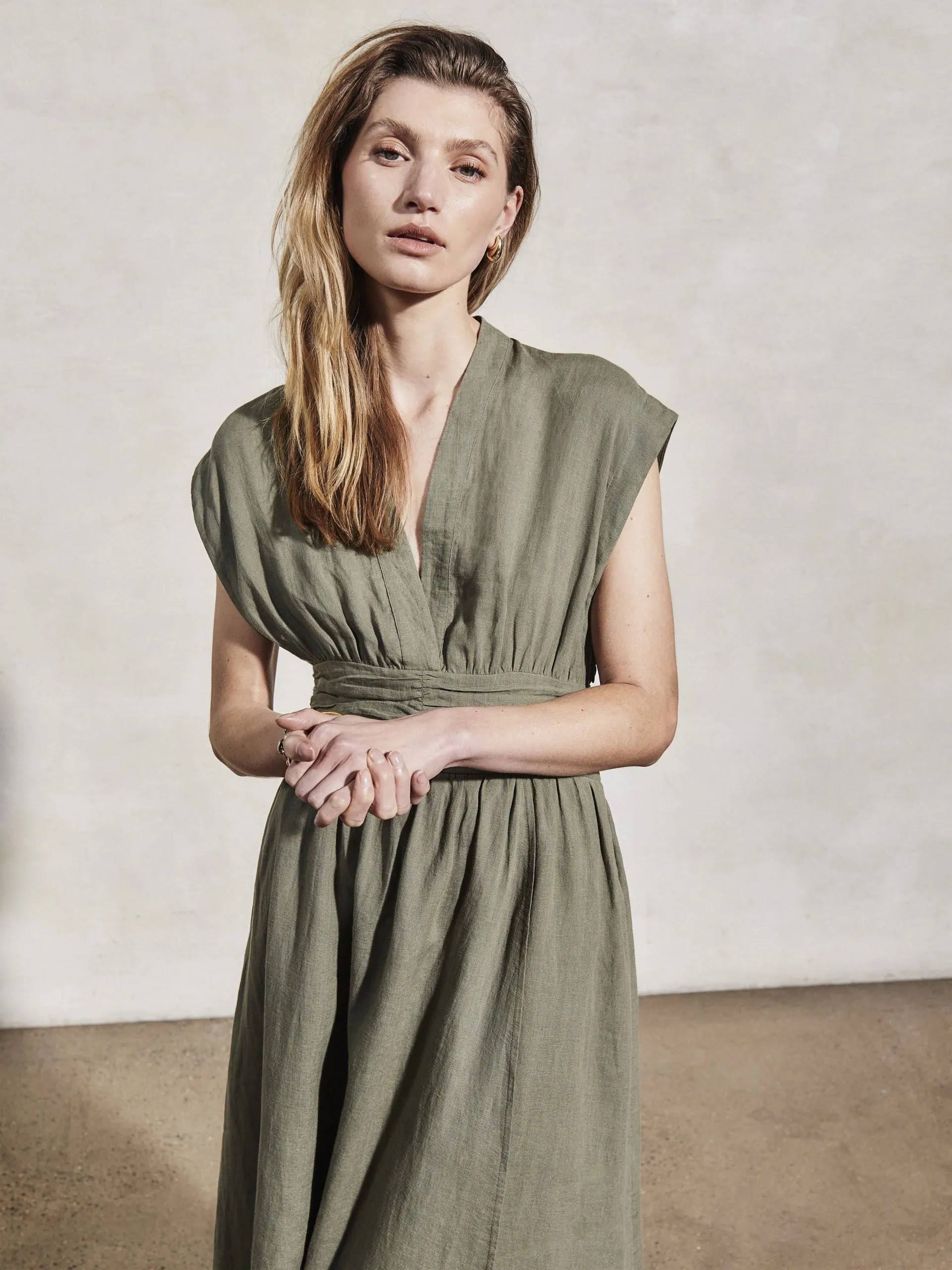 Georgia moss linen dress