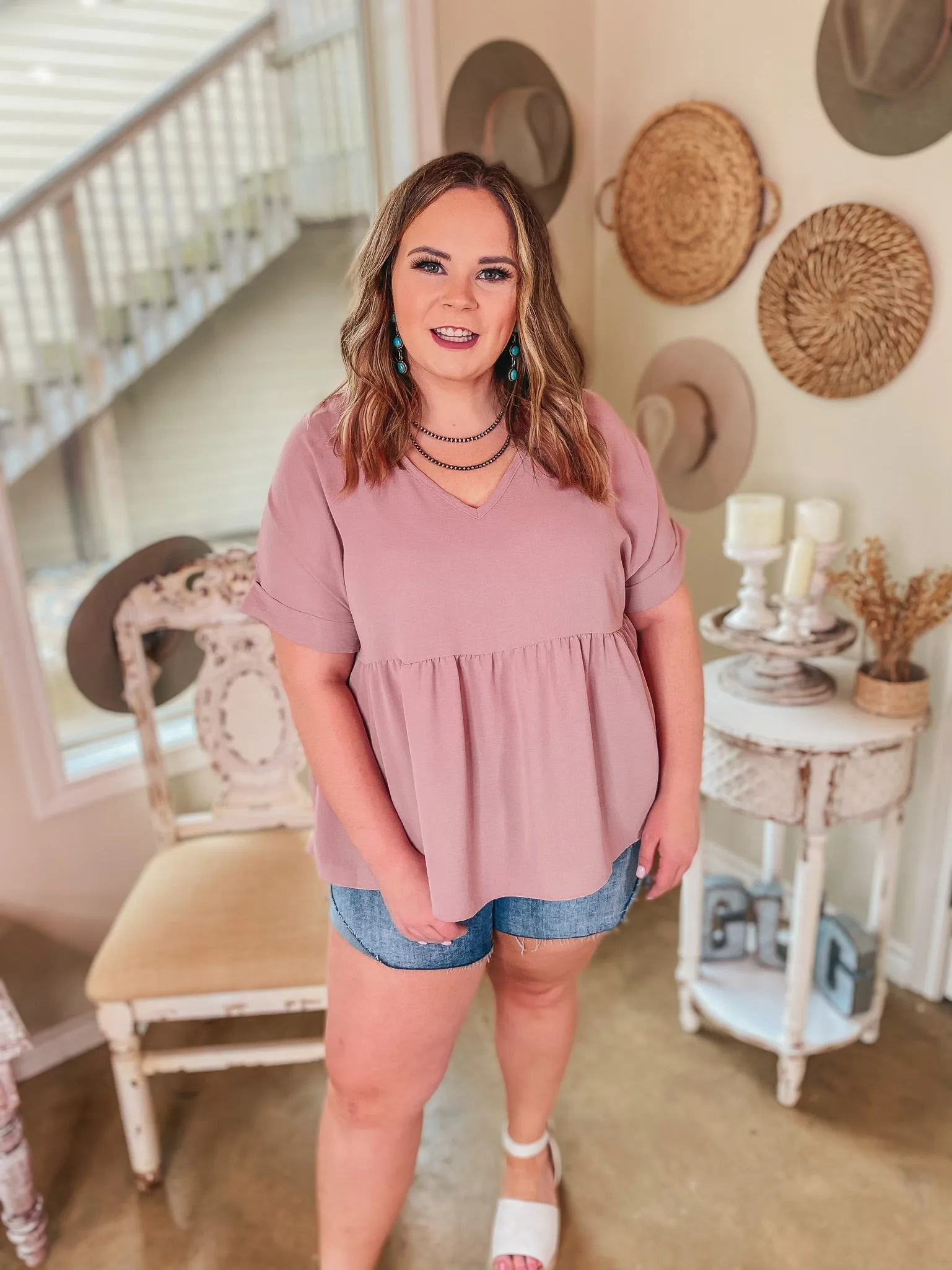 Last Chance Size Medium | Touring the City Short Sleeve V Neck Babydoll Top in Dusty Pink