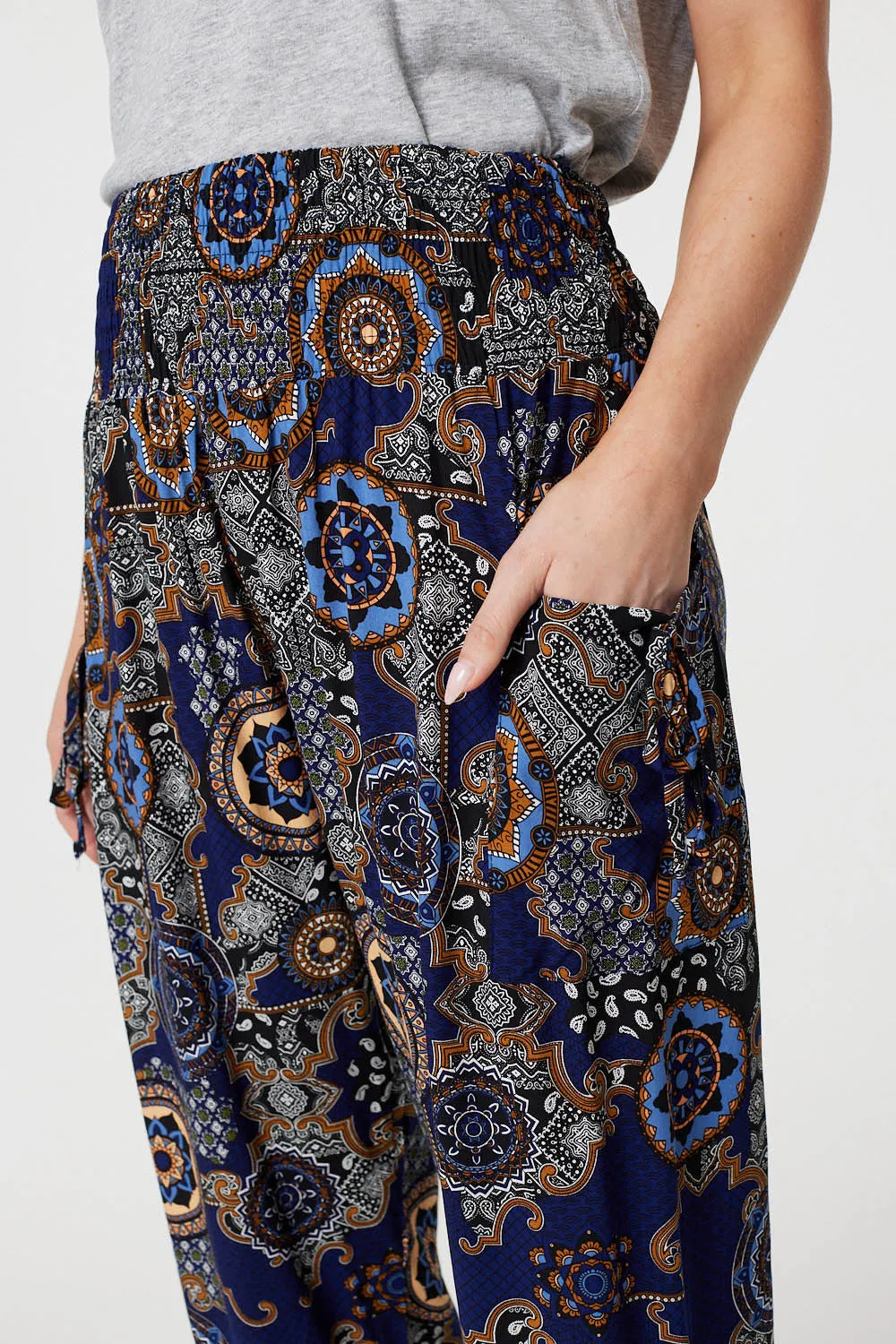 Mosaic Print Pocket Detail Pants