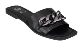 Rina Black Flat Sandals