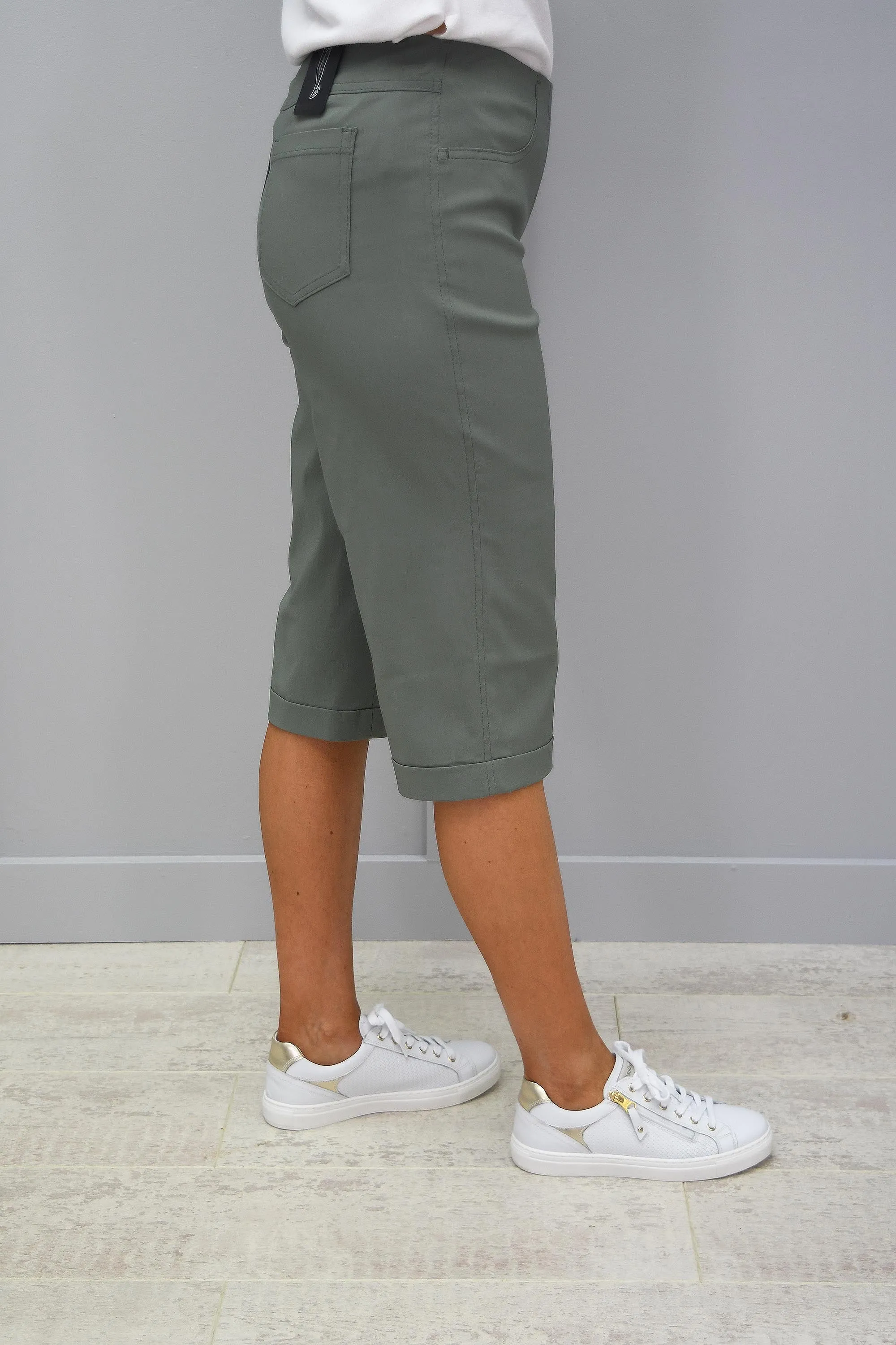 Robell Bella Army Green Shorts - 51625 5499 881