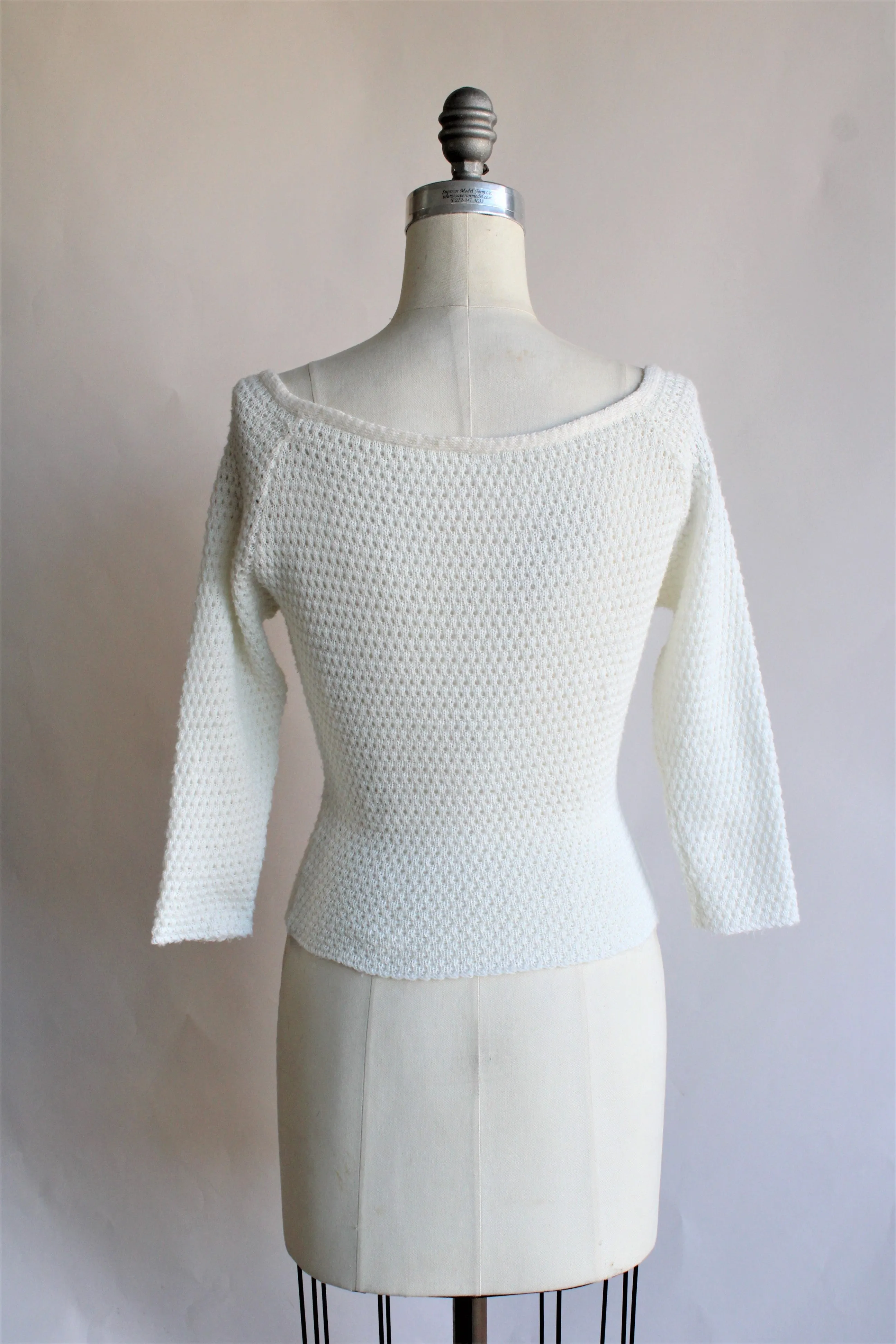 Vintage 1950s Goldworm Original White Sweater