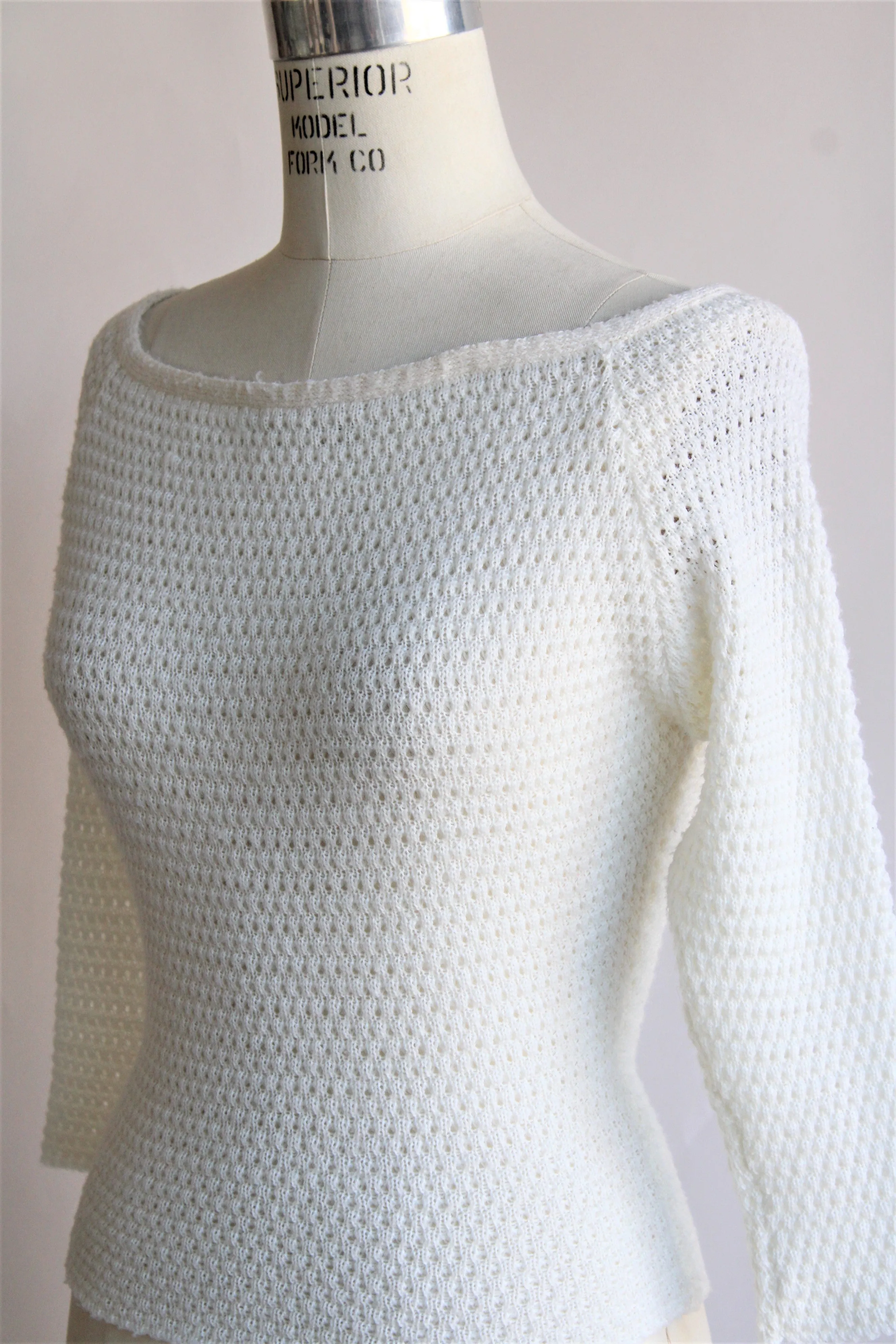 Vintage 1950s Goldworm Original White Sweater